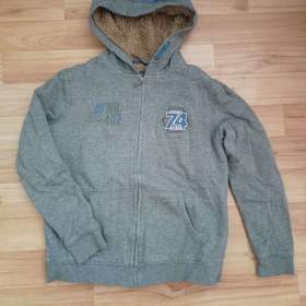 Fotka k inzerátu Mikina s kožíškem, vel. 164 / 19630417