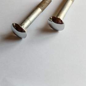 Fotka k inzerátu Šrouby / 19356846