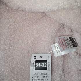 Foto inzerátu NOVÁ Zateplená vesta, vel. 152