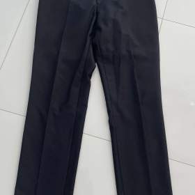 Foto inzerátu pánský oblek