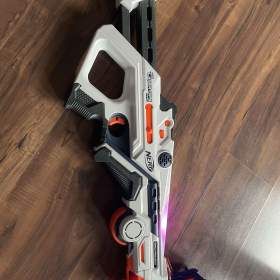 Foto inzerátu NERF Laser Ops Pro Deltaburst