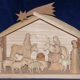 Foto inzerátu Ručně vyřezávané betlémy ze dřeva