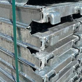 Foto inzerátu Nové ocelové lešení fasádní BAUMANN – rychlá dodávka! 6,3 X 9,21 = 58 M2