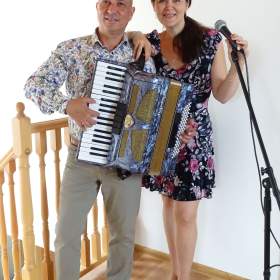 Foto inzerátu Zábavný PLACKVÍZ, ŽIVÁ HUDBA-soukr.a firemní akce