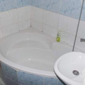 1+kk O.- Fifejdy, udržovaný, 11.800 Kč i s energiemi... Doplatky na bydlení nám nevadí... / 19634666