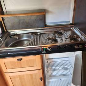 Foto inzerátu Obytný přívěs 