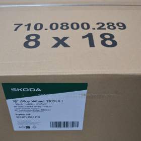 Foto inzerátu Škoda Superb III/IV/VW Passat B8-NOVÉ orig.Alu 18-8x18,ET44