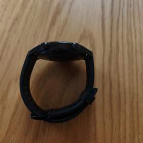 Foto inzerátu Prodám Mobil Realme 8 a Hodinky Huawie Watch GT3  