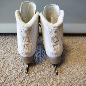 Foto inzerátu Lední brusle dámské, vel.40