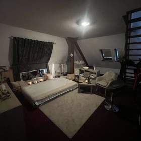 Foto inzerátu Láká vás pracovat v erotických masáží?