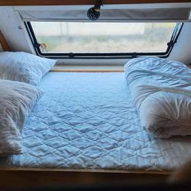 Foto inzerátu Prodám karavan, vhodný na zahradu