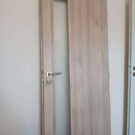 Foto inzerátu Dveře 80 levé 