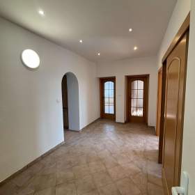 Foto inzerátu Dvougenerační rodinný dům 300m2 + zahrada 1399m2 ul.Křížkovského