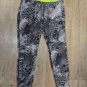 Fotka k inzerátu Sportovní legíny, vel. M / 19635272