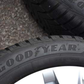 Foto inzerátu Zimní NOVÝ komplet Škoda Octavia IV+205/55R17 GoodYear