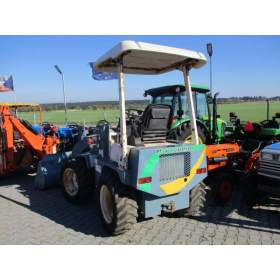 Fotka k inzerátu Kolový nakladač Mitsubishi WS 200G / 17474434