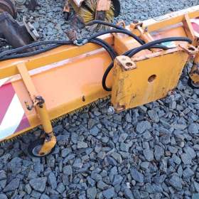 Foto inzerátu Beilhack čelní otočný smeták