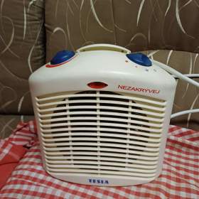 Teplo vzdušný ventilator / 19635870
