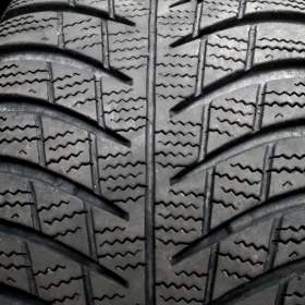 Po 2ks zimních pneu 205/55 R16:  / 19638738
