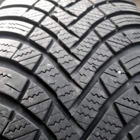 Foto inzerátu Po 2ks zimních pneu 205/55 R16: