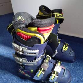 Foto inzerátu Prodám dětské lyžařské boty zn.Lange. Velikost 267mm