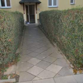 Foto inzerátu Prodej použité chodníkové dlažby ,obrubníku