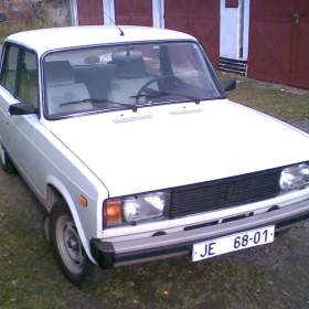 Foto inzerátu Prodám osobní automobil Lada 2105