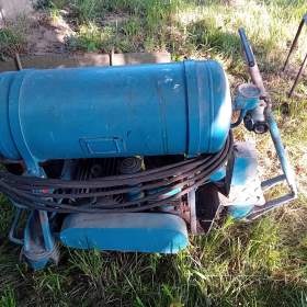 Foto inzerátu Prodám 3f, dvouválcový kompresor