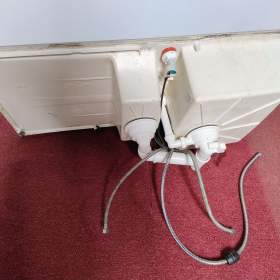 Foto inzerátu granitový dřez