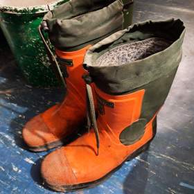 Protiprořezové gumáky Husqvarna / 19641754