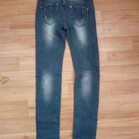 Foto inzerátu Dívčí rifle, vel. 158