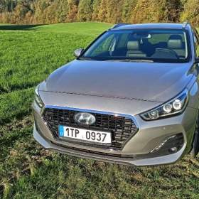 Hyundai i30 kombi AUTOMAT , Kupováno v ČR 2. majitel / 19642137