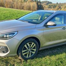 Hyundai i30 kombi AUTOMAT , Kupováno v ČR 2. majitel  / 19642137