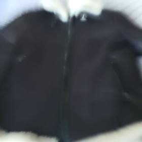 Foto inzerátu Prodám oblečení nenosene