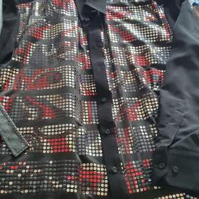 Foto inzerátu Prodám oblečení nenosene