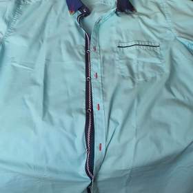 Foto inzerátu Prodám oblečení nenosene