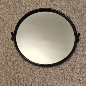 Fotka k inzerátu Nástěnné zrcadlo  / 14782571