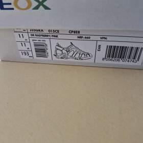 Foto inzerátu Dětské dívčí sandály nenošené  Geox