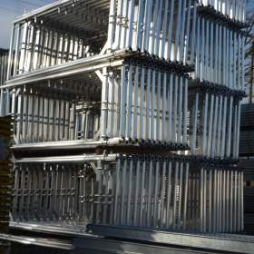 Foto inzerátu Nové lešení Plettac pro stěnu fasády – skladem, ihned k odběru 8,3 X 9