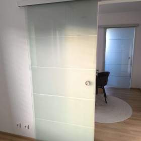 Foto inzerátu Prodám skleněné posuvné dveře