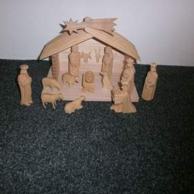 Foto inzerátu Dřevěný betlém 14A1