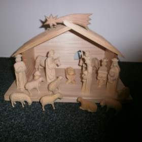 Fotka k inzerátu Dřevěný betlém 14A2 / 19645687