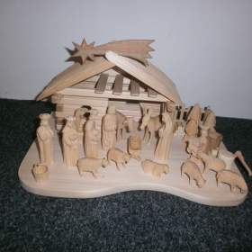Foto inzerátu Dřevěný betlém 14A4