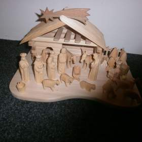 Foto inzerátu Dřevěný betlém 14A4