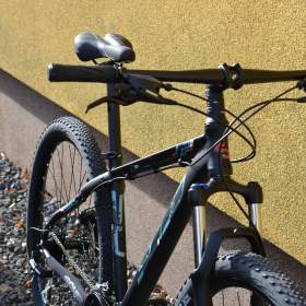 Foto inzerátu Scud PARUS horské kolo 29 rám 17 černá - šedá