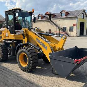 Foto inzerátu Kloubový nakladač CRONA CR20, nakladač 5500 kg, 76 kW