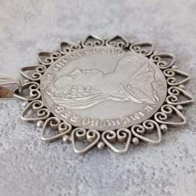 Foto inzerátu Velká stříbrná mince - tolar Marie Terezie v rámu, punc, 37g