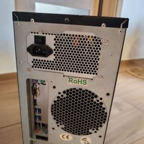 Foto inzerátu PC AMD Athlon 200GE