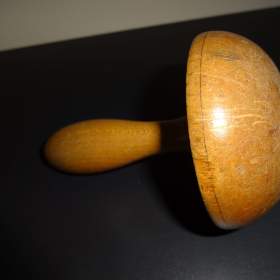 Foto inzerátu Dřevěný hříbek