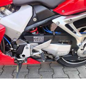 Foto inzerátu Honda VFR 800 VTEC 2004
